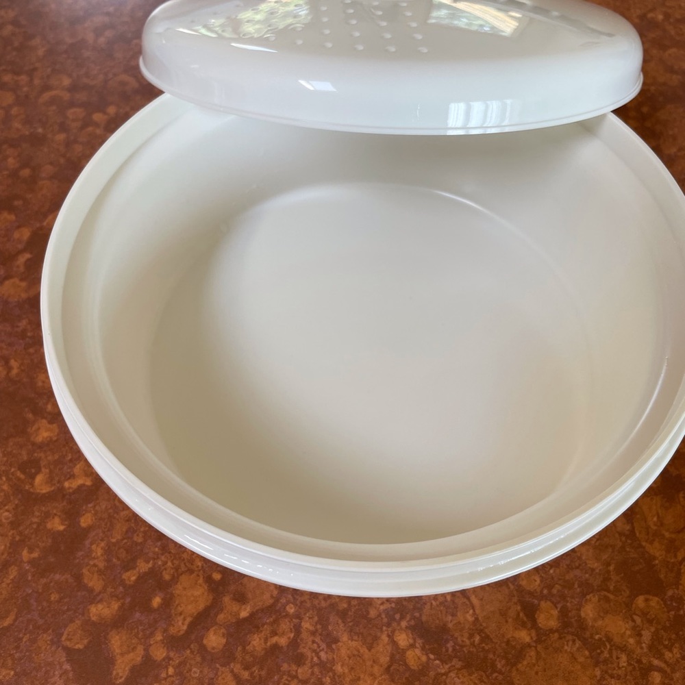 Microwave Steamer Bowl - Picture 2 of 3